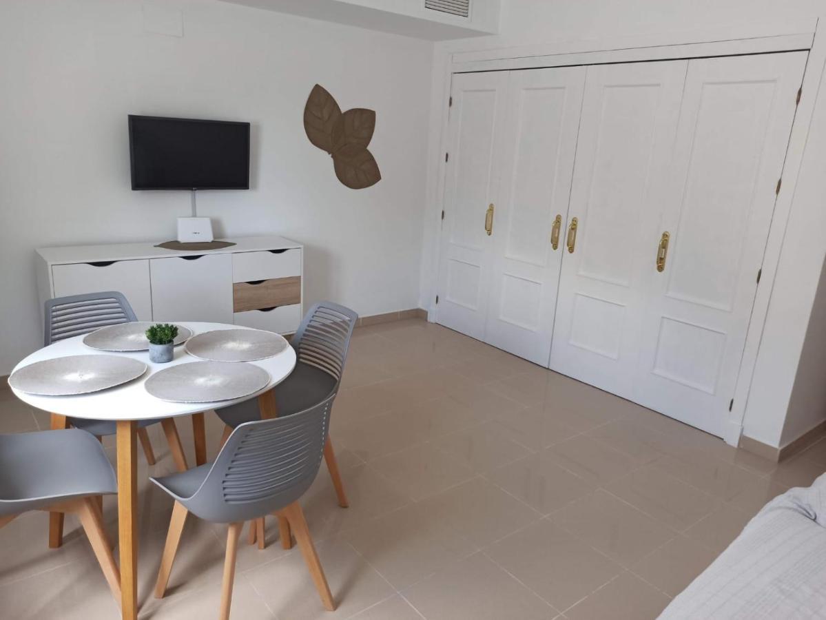 Apartamento Flores De Santiago Jerez de la Frontera Eksteriør billede