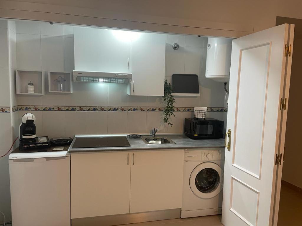 Apartamento Flores De Santiago Jerez de la Frontera Eksteriør billede